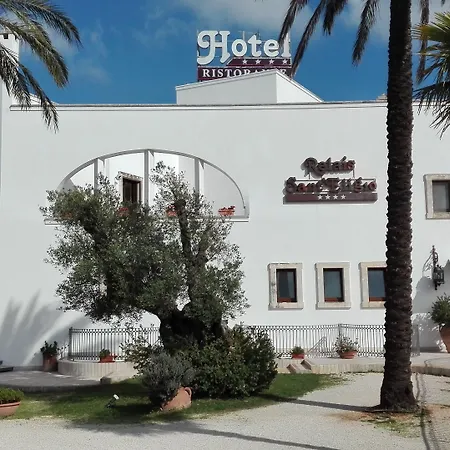 Hotel Relais Sant'eligio 4*